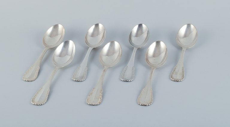 Georg Jensen, Viking, a set of seven large dinner spoons in 830 silver. - 2