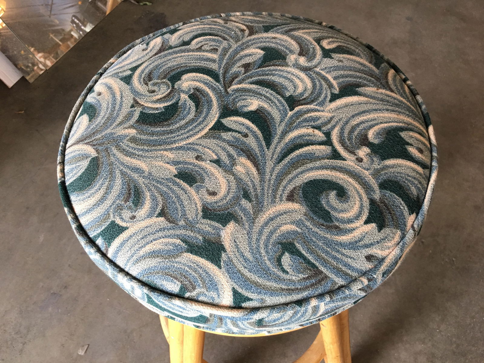 Restored Single Stand Arched Rattan Bar Stool - 5