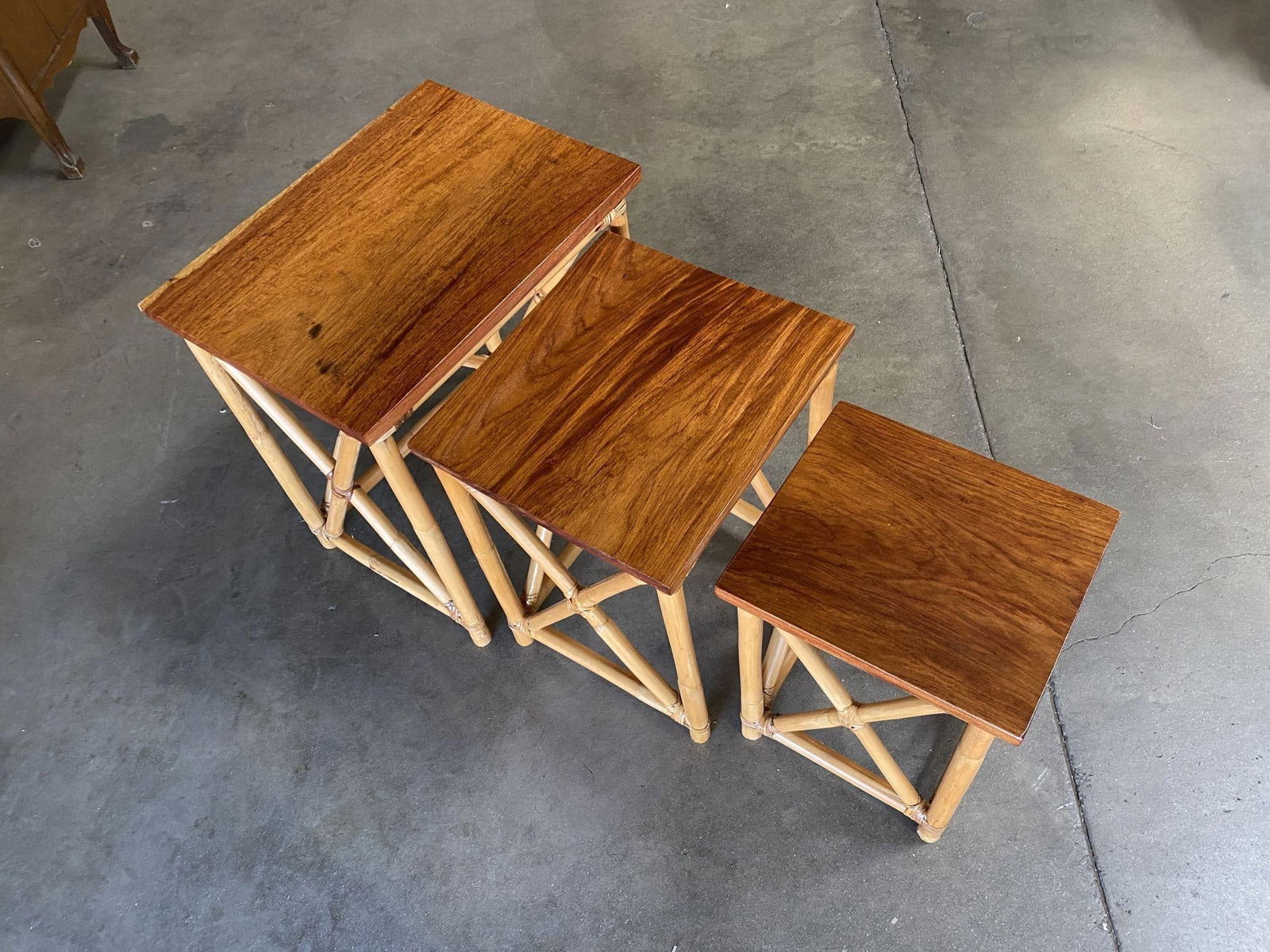 Restored Set of 3 Rattan Nesting X Side Tables with Mahogany Top - 9