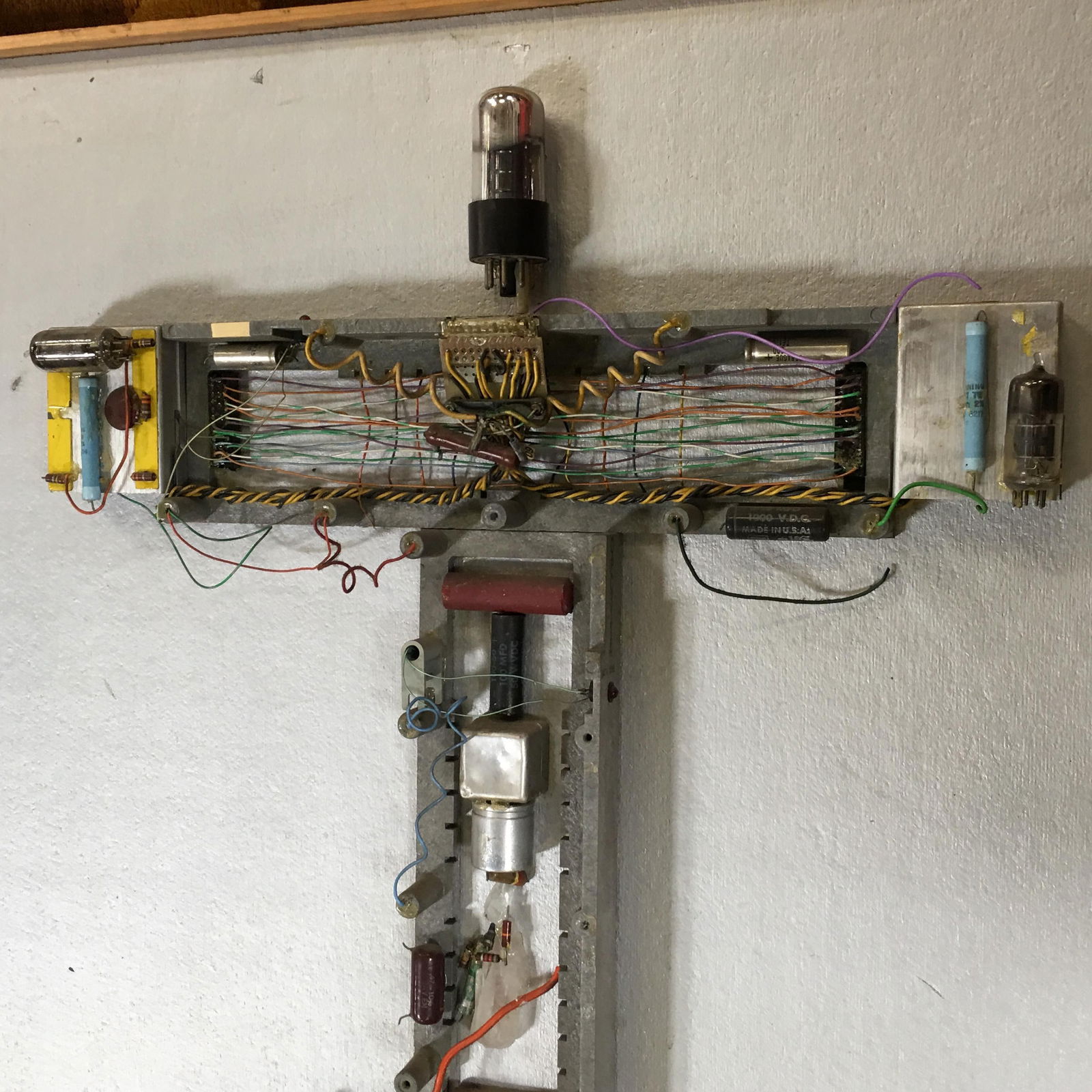 Abstract "Stations of The Cross" Untitled 3 Vacuum Tube Sculpture by Pasqual - 20