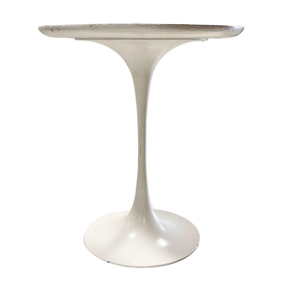 MCM 20" Tall Tulip Side Table by Eero Saarinen for Knoll W/ Walnut Laminate Top - 3