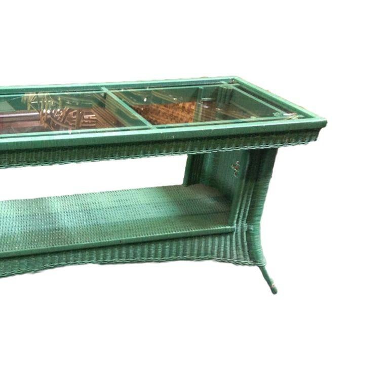 Restored Mid Century Green Woven Wicker TV Stand/Console Table w/ Glass Top - 5