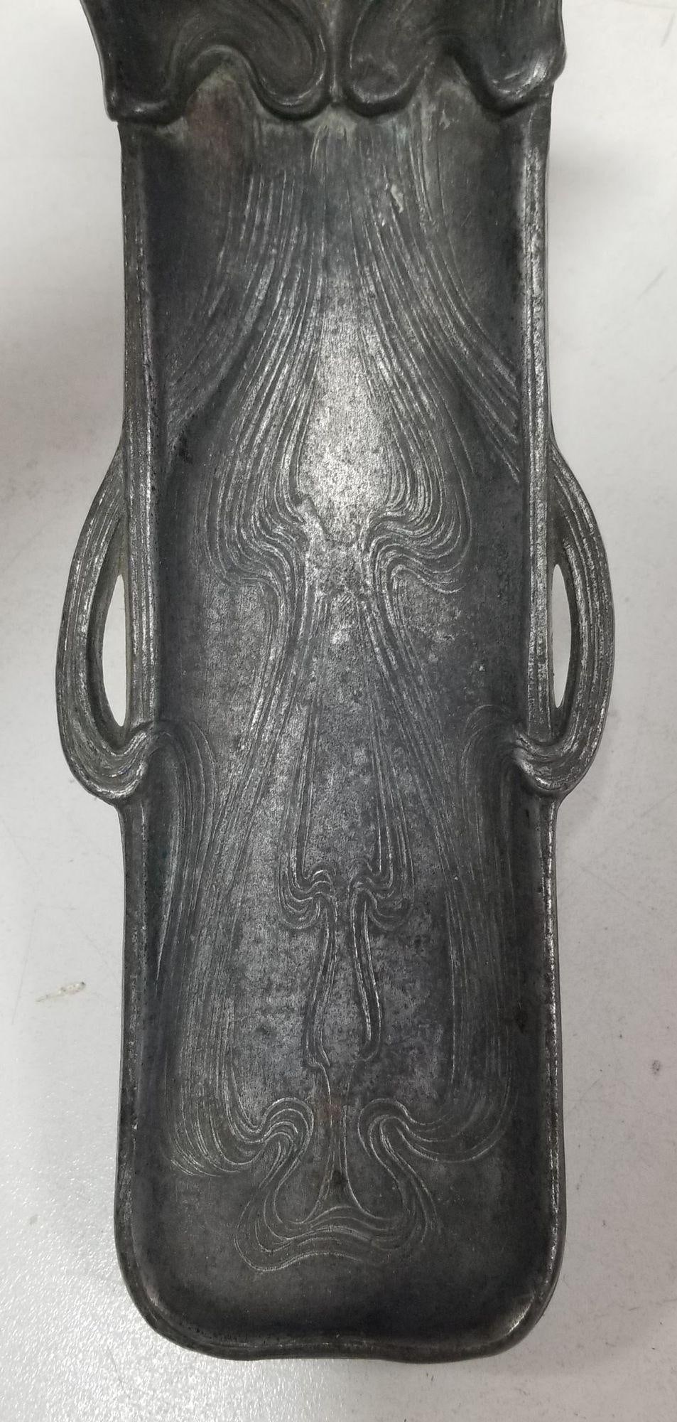 Early Century Art Nouveau Ink Well and Pen Holder - 6