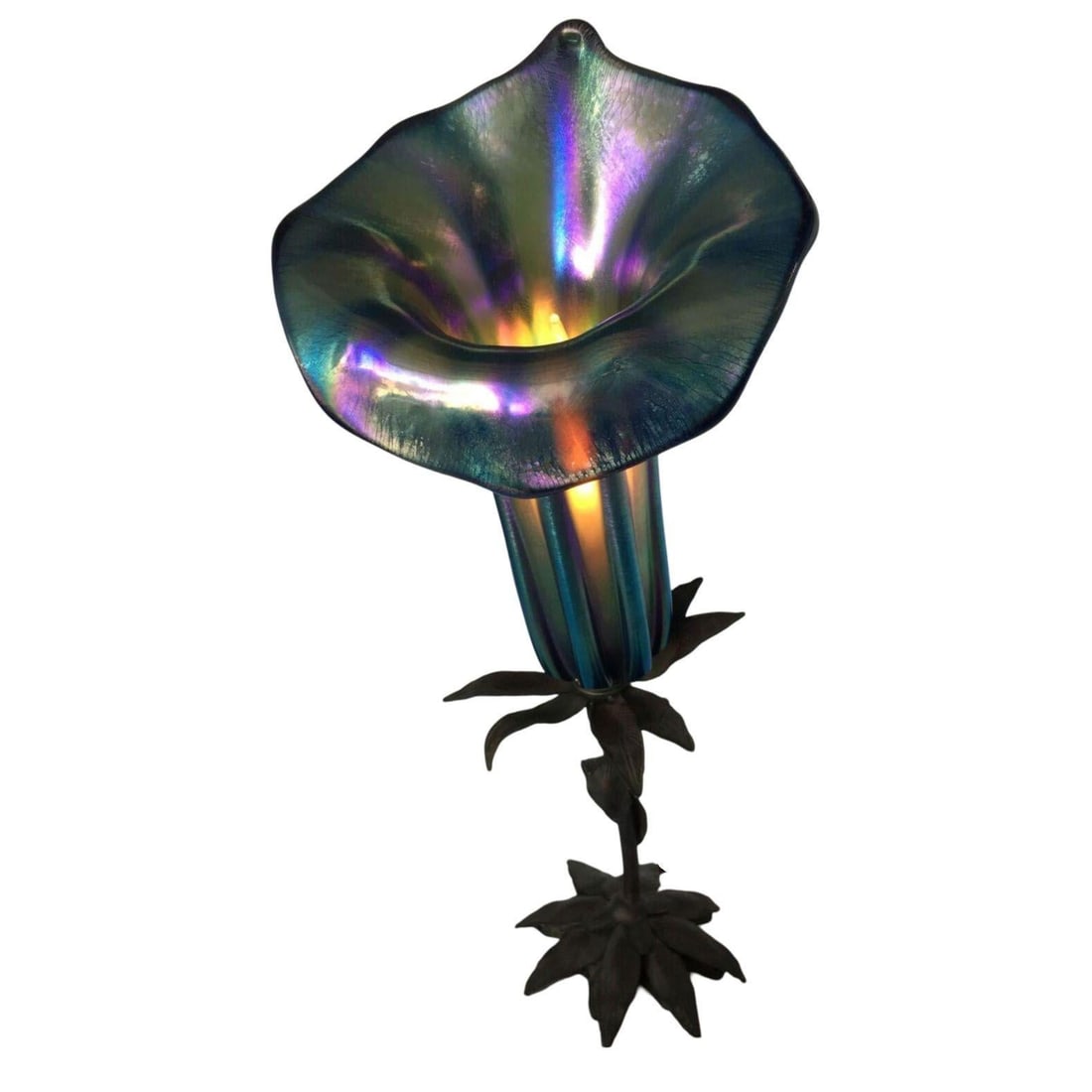 Art Nouveau Style Bronze Lilly Table Lamp W/ Bell Shade - 17