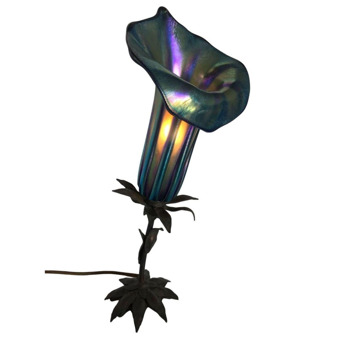 Art Nouveau Style Bronze Lilly Table Lamp W/ Bell Shade - 18