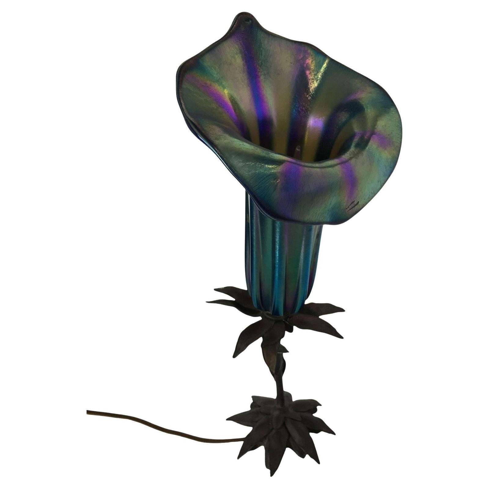 Art Nouveau Style Bronze Lilly Table Lamp W/ Bell Shade - 7