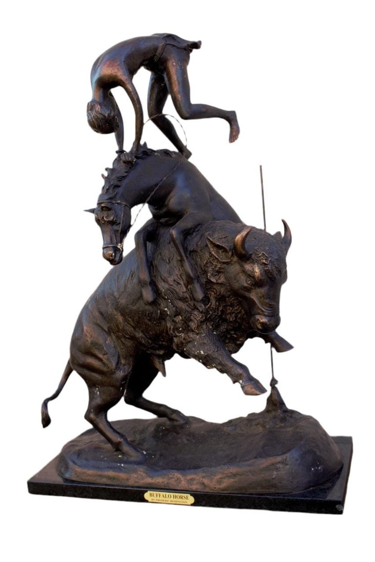 Vintage Frederic Remington Buffalo Horse Sculpture (1 of 9)