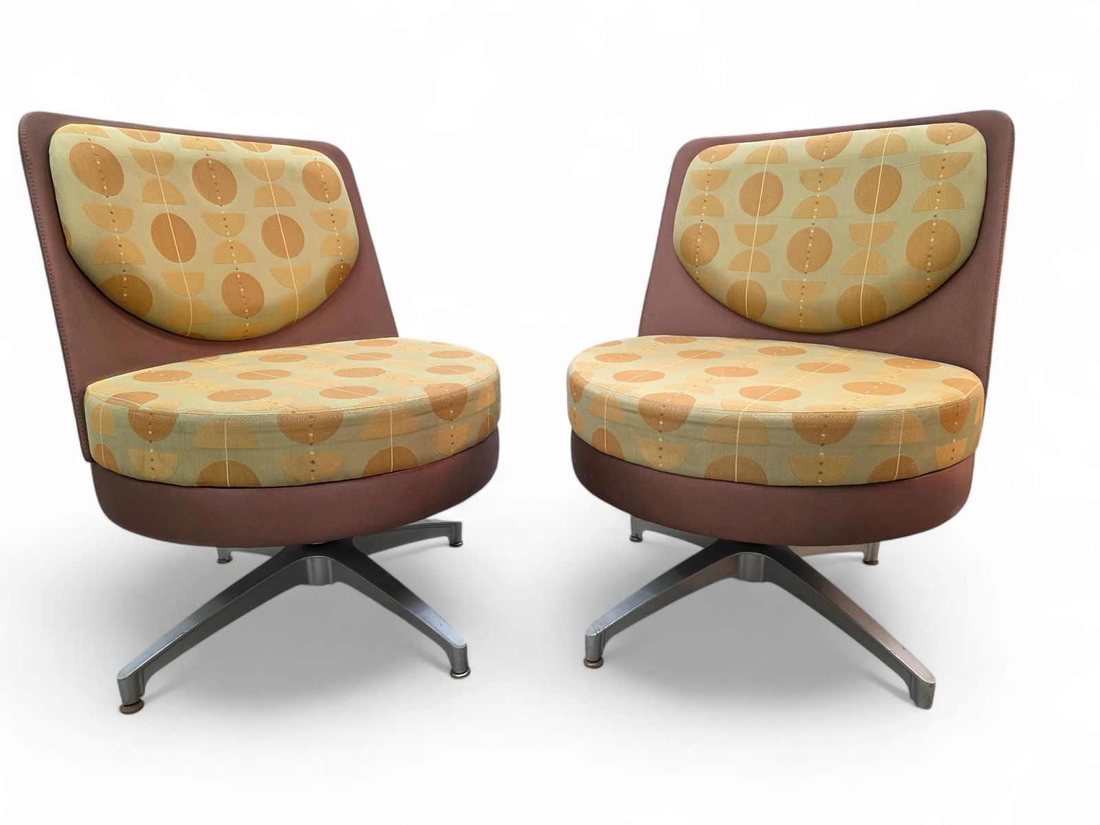 Vintage Postmodern Swivel Chairs by Steelcase - 6 - 8