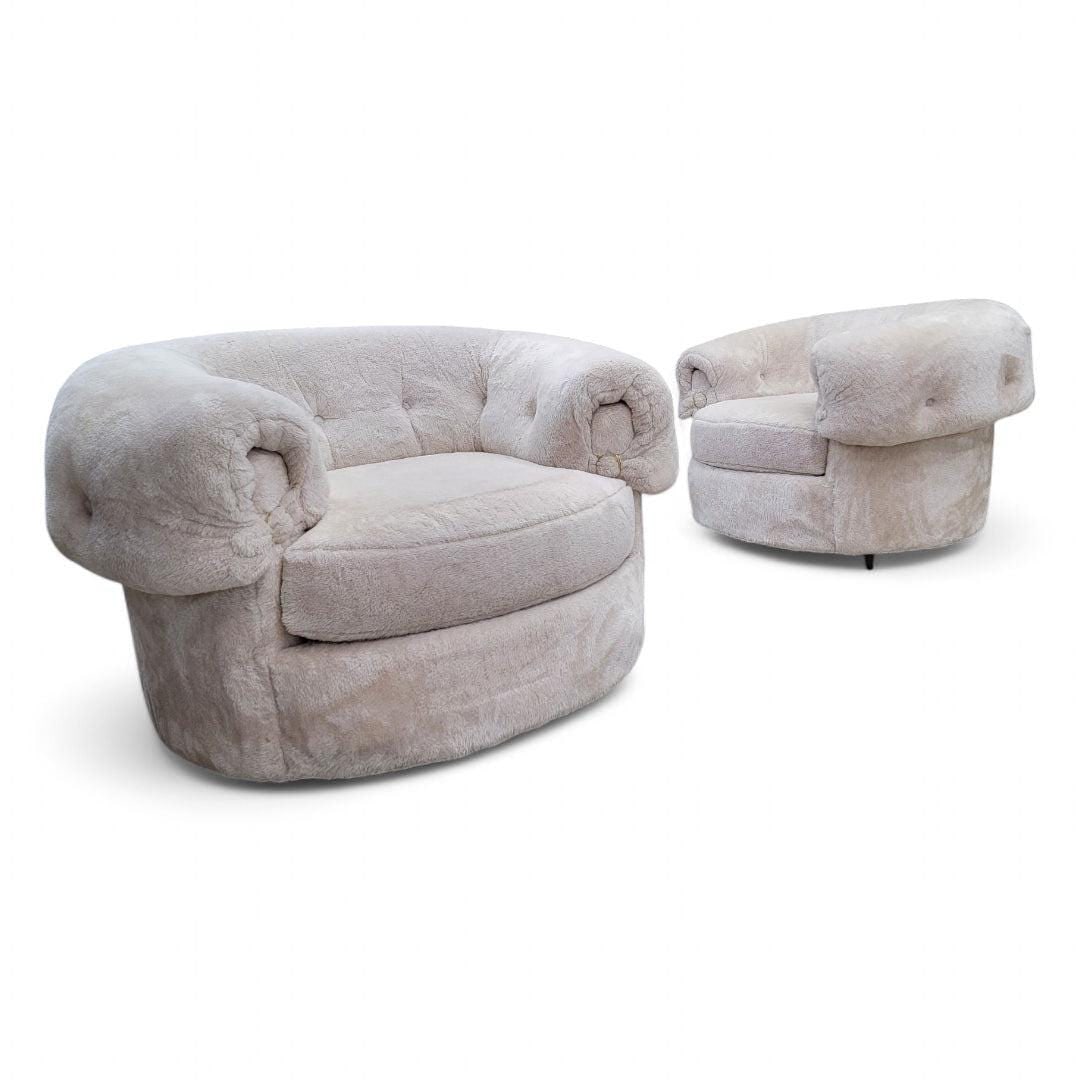 MCM Schweiger Industries Cream Teddy Bear 2 Lounge Chairs: Title: MCM Schweiger Industries Cream Teddy Bear 2 Lounge Chairs Description: Mid Century Modern Cream Teddy Bear 2 Lounge Chairs by Schweiger Industries Rare pair of Mid-Century Modern Teddy Bear lou