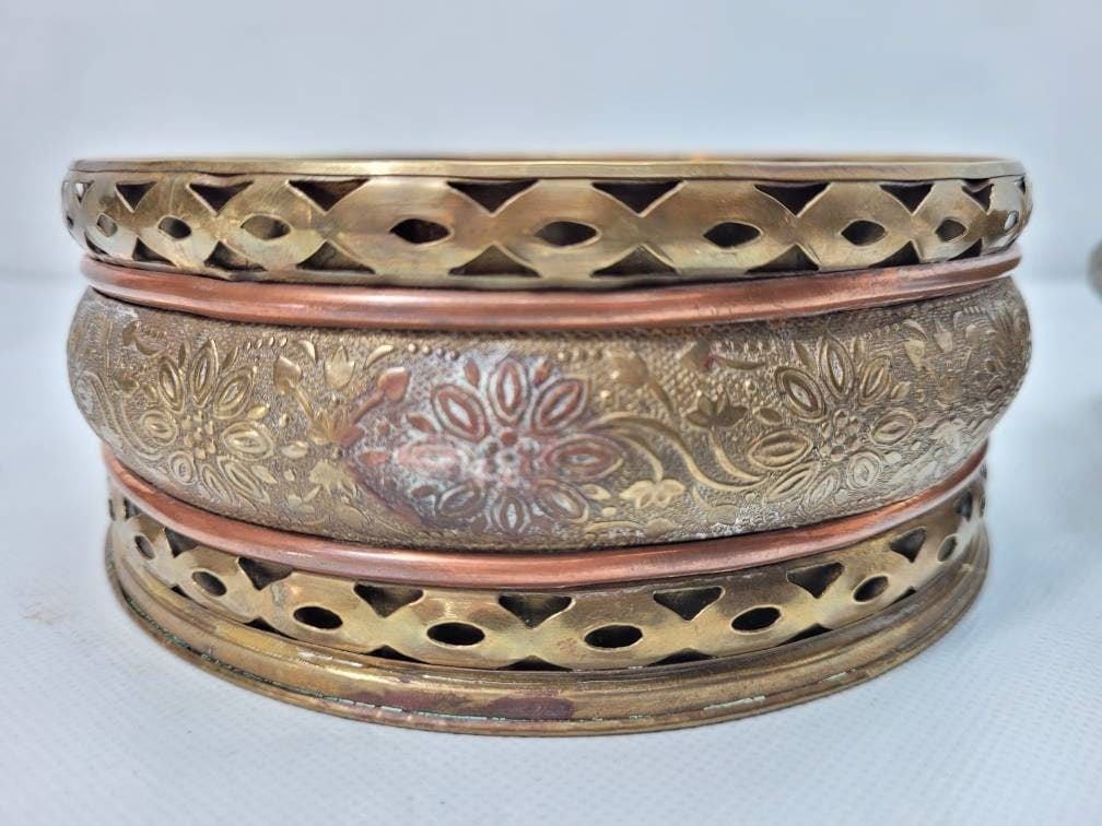 Vintage Brass Trinket Box w Lid, Domed Floral Repoussé, Green Cabochon Knob, Pierced Openwork, - 5