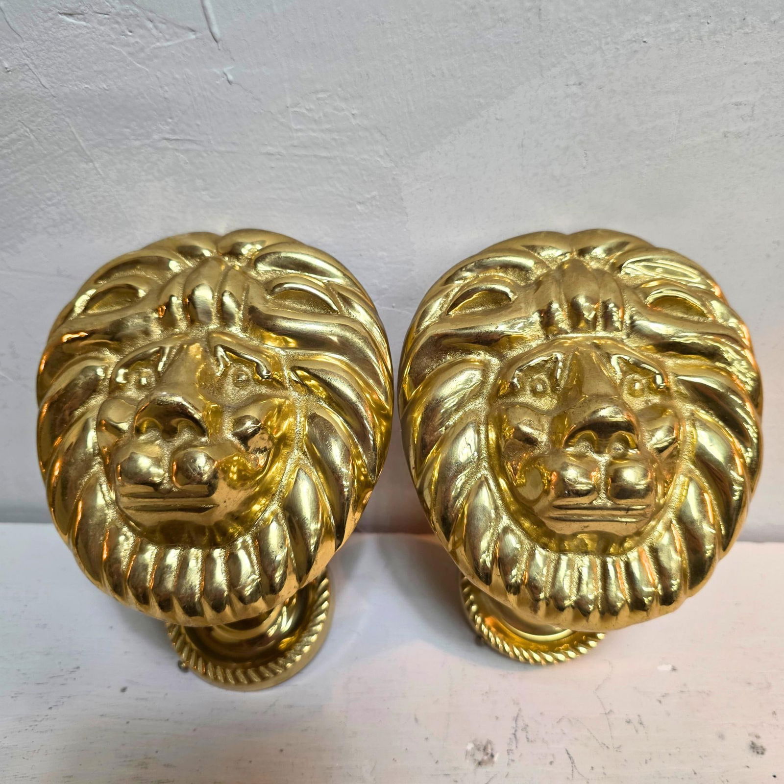 Vintage Pair Brass Lion Head Curtain Tiebacks Drapery Holdbacks Wall Hooks Hollywood Regency Gold - 2