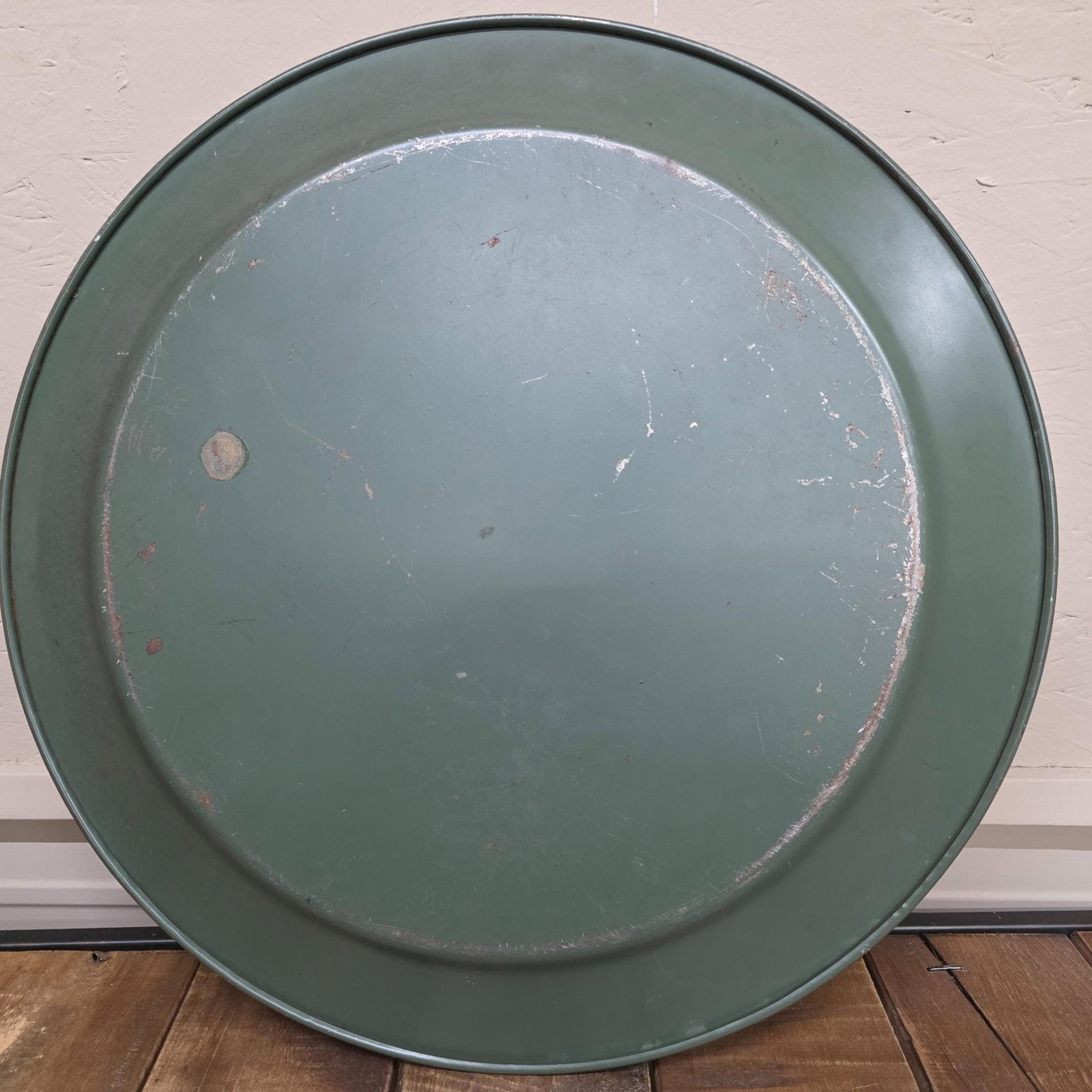 Vintage Italian Tole Tray, 20" round floral metal platter, green hand painted wall decor Cottagecore - 2