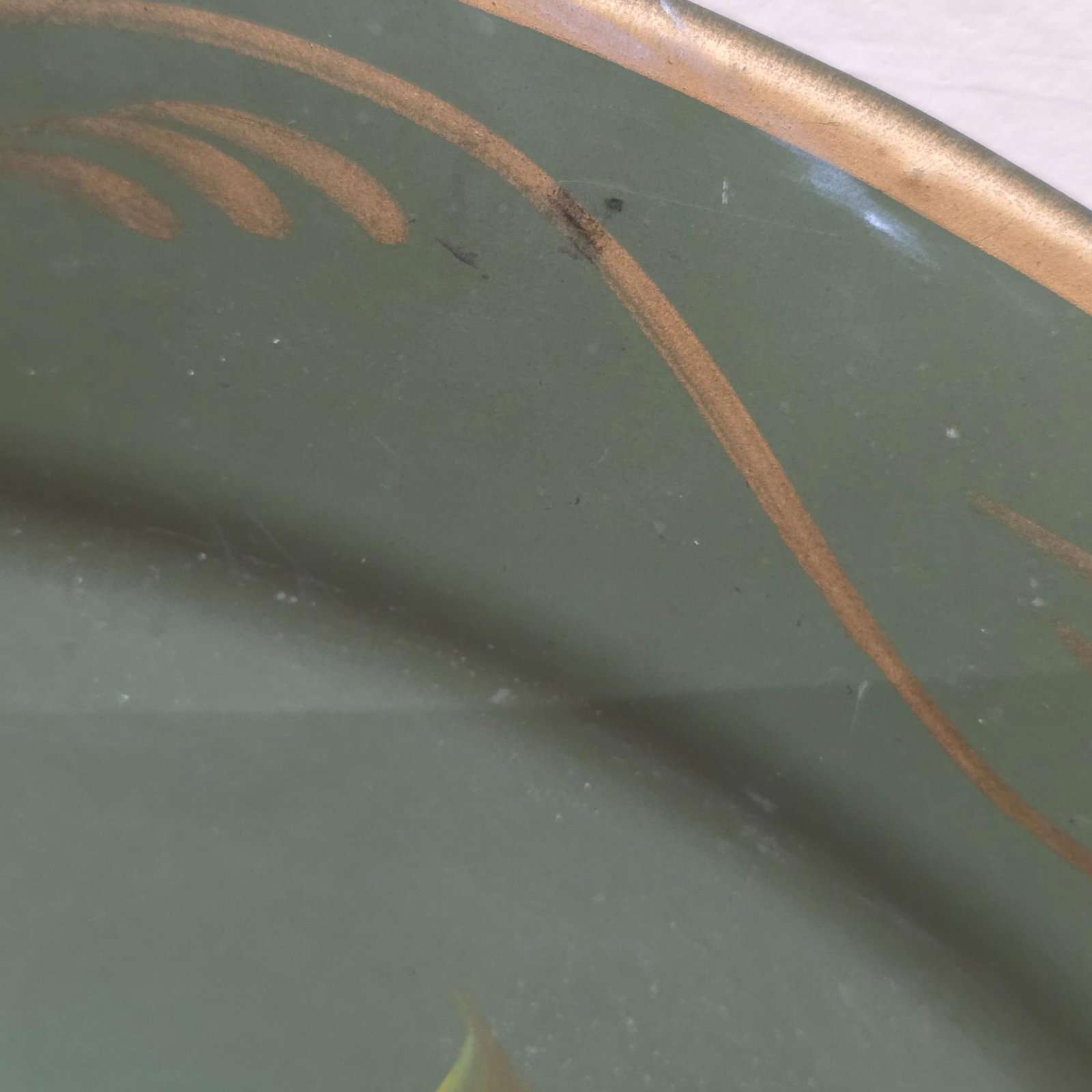 Vintage Italian Tole Tray, 20" round floral metal platter, green hand painted wall decor Cottagecore - 6