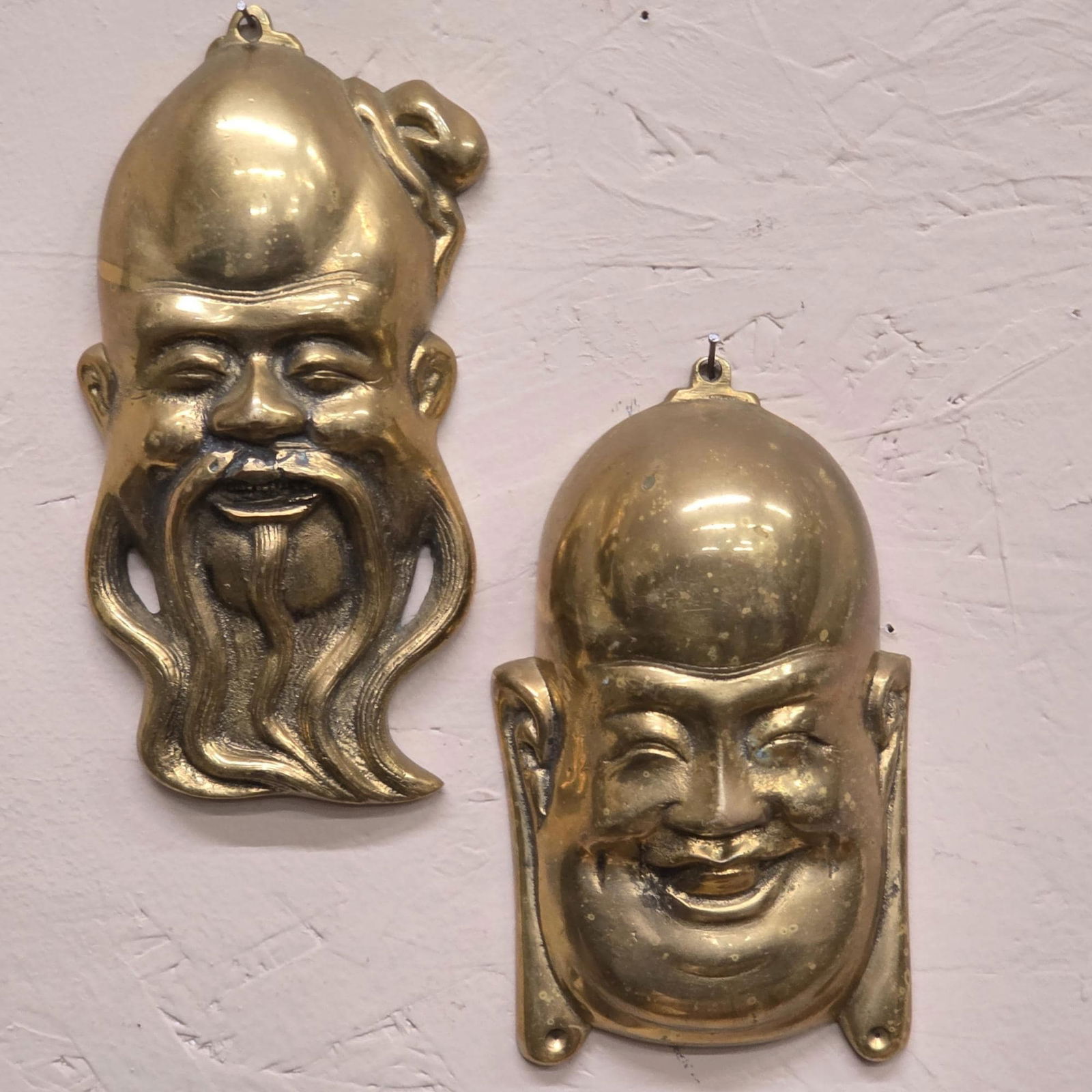 Vintage Brass Wall Masks Set of 2, Asian Metal Hanging Plaques, Smiling & Bearded Faces, Chinoiserie - 6