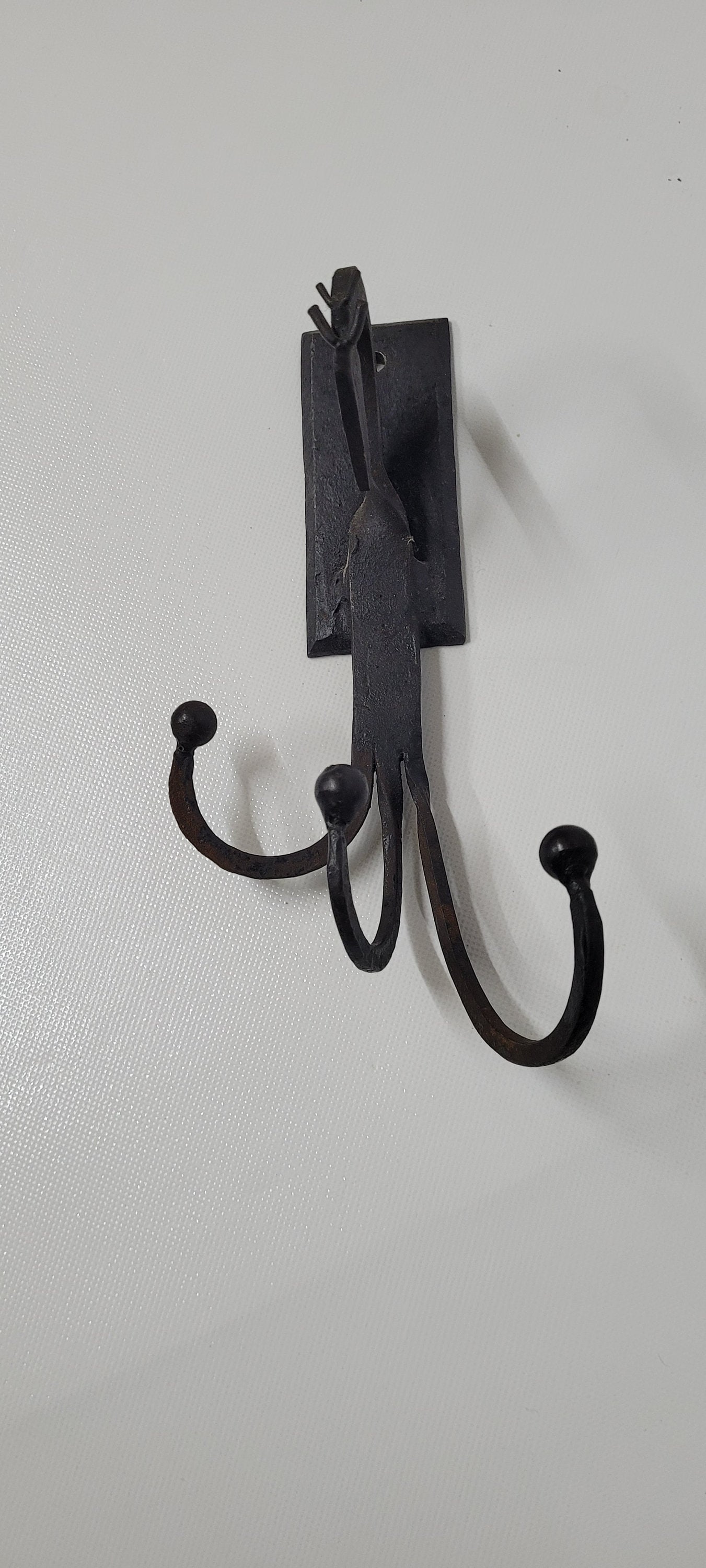 Vintage Black Iron Wall Hook Rack, Wrought Iron Coat & Hat Hook, 4 Hook Arts and Craft Entryway - 5