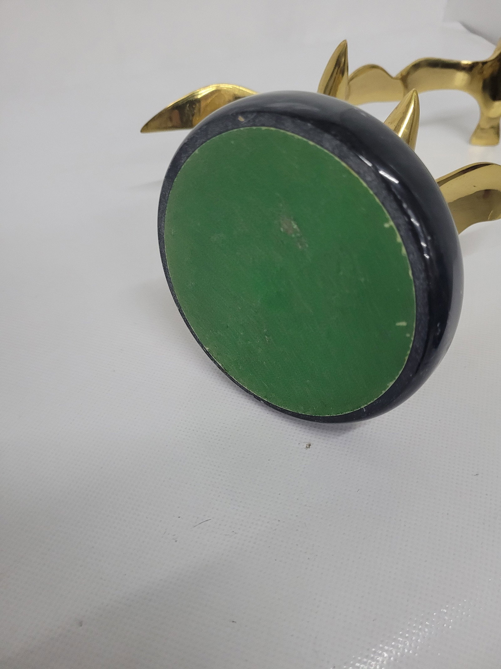 Modernist Brass Bird Sculpture on Black Marble Base Stylized Seabirds in Flight Mid Century Style - 4