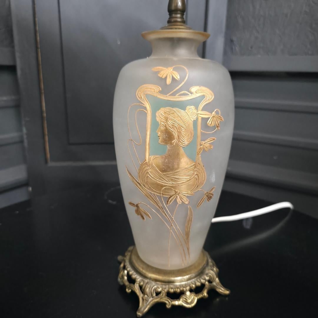 Vintage Art Nouveau Lady Frosted Glass Table Lamp Gold Gilt Cameo Portrait Floral Enamel (1 of 8)