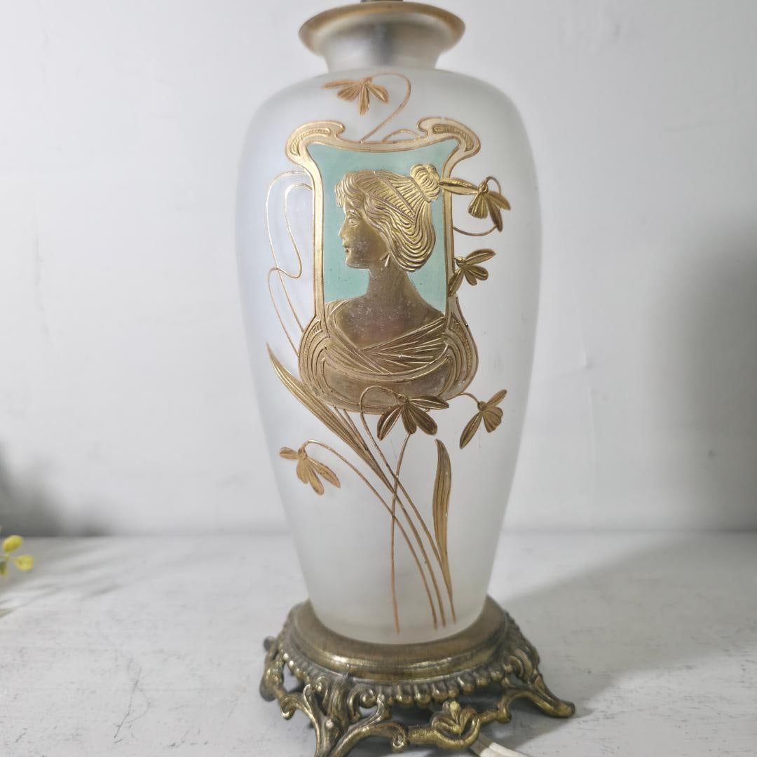 Vintage Art Nouveau Lady Frosted Glass Table Lamp Gold Gilt Cameo Portrait Floral Enamel - 3