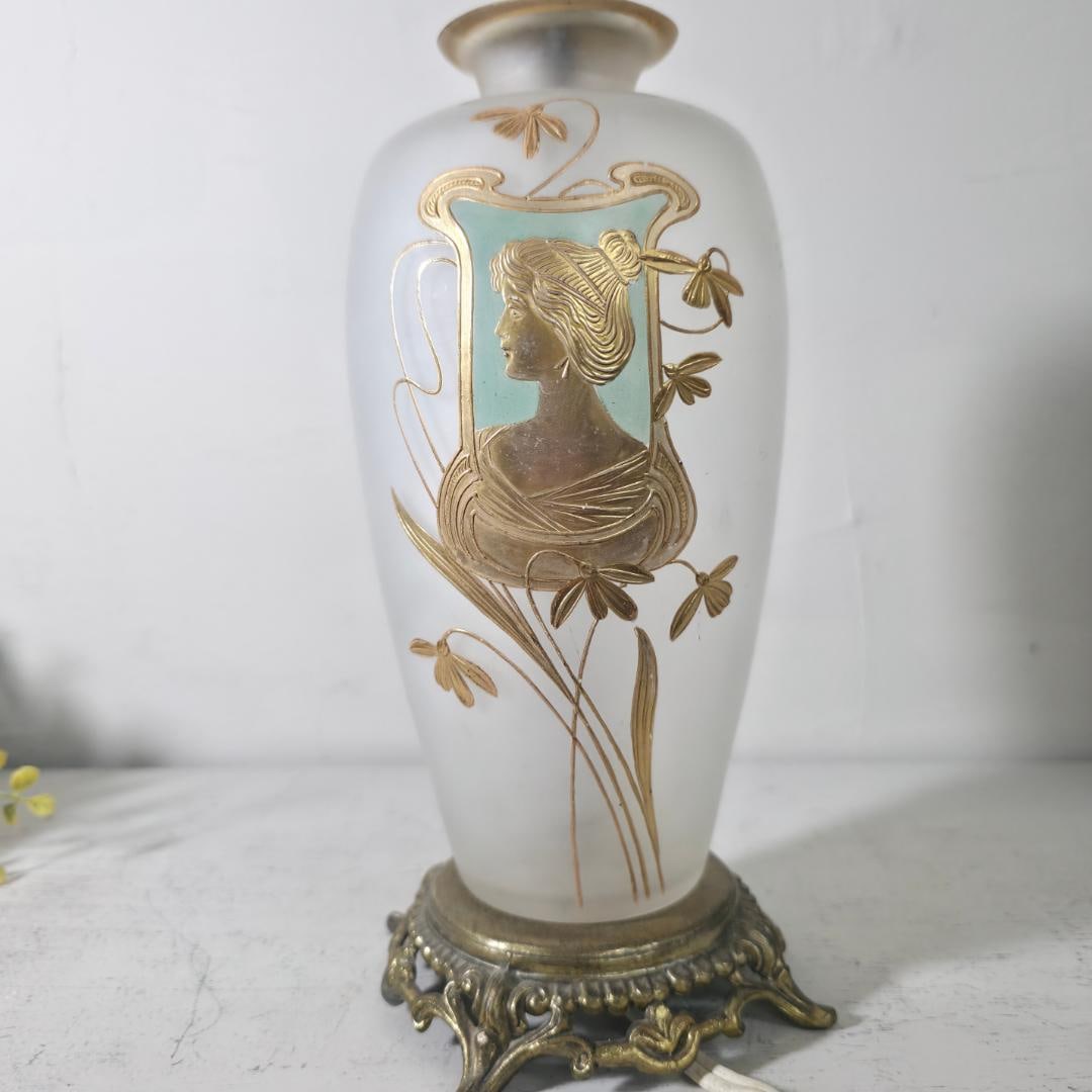Vintage Art Nouveau Lady Frosted Glass Table Lamp Gold Gilt Cameo Portrait Floral Enamel - 7