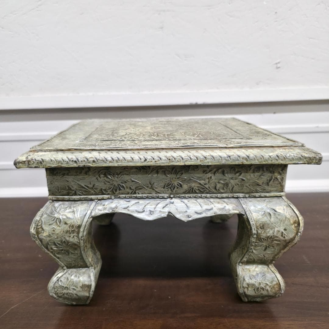 Vintage Brass Embossed Riser Plant Stand Mini Table Indian Bajot Style Low Pedestal Floral - 5