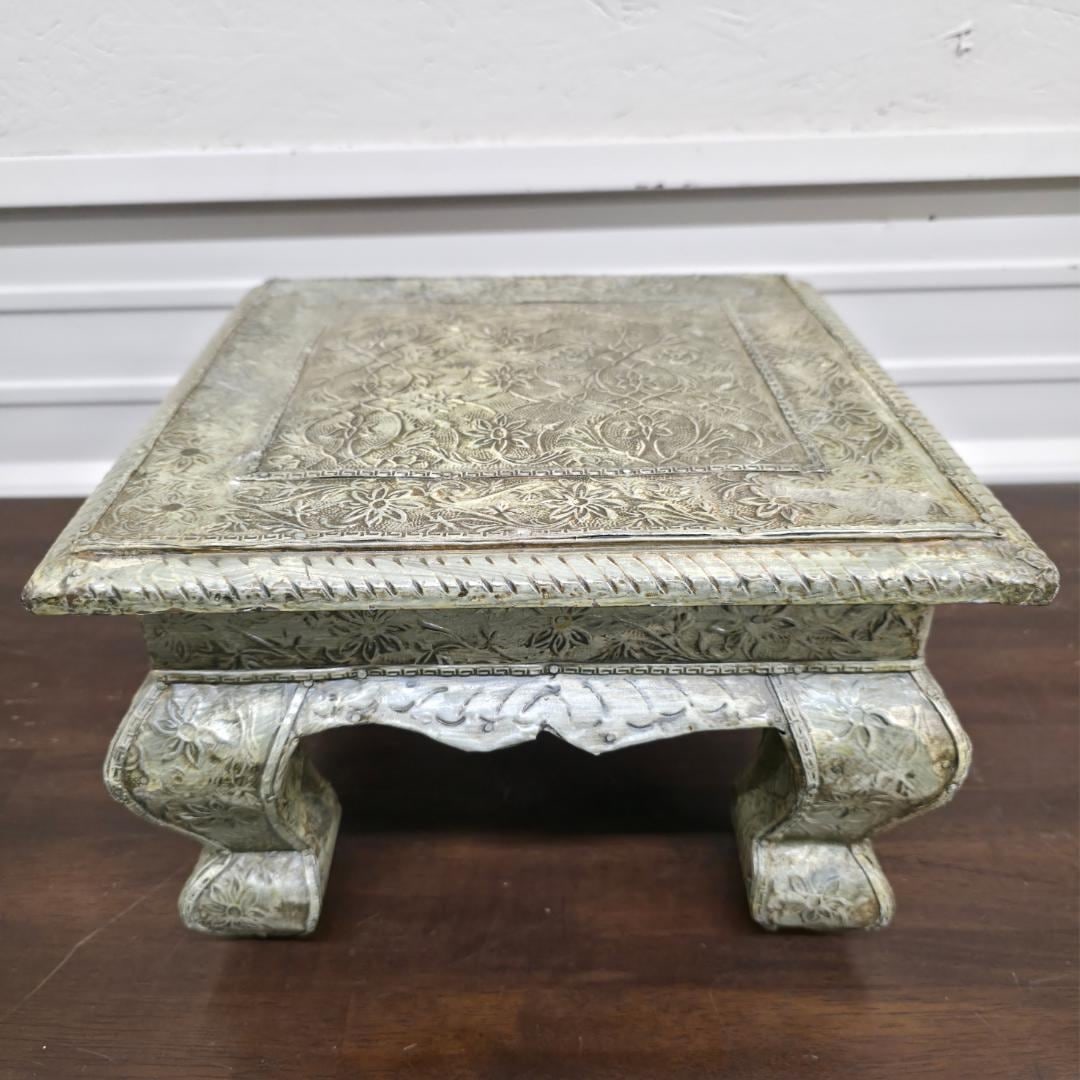 Vintage Brass Embossed Riser Plant Stand Mini Table Indian Bajot Style Low Pedestal Floral - 7