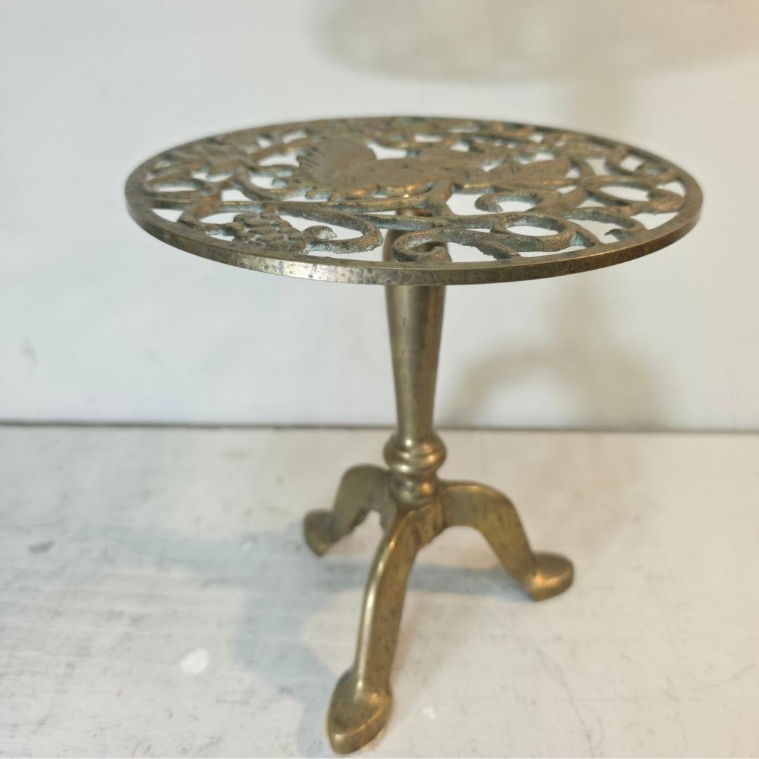 Vintage Brass Squirrel Stand Tripod Trivet Pierced Brass Plant Riser Table Decor Antique Style - 5