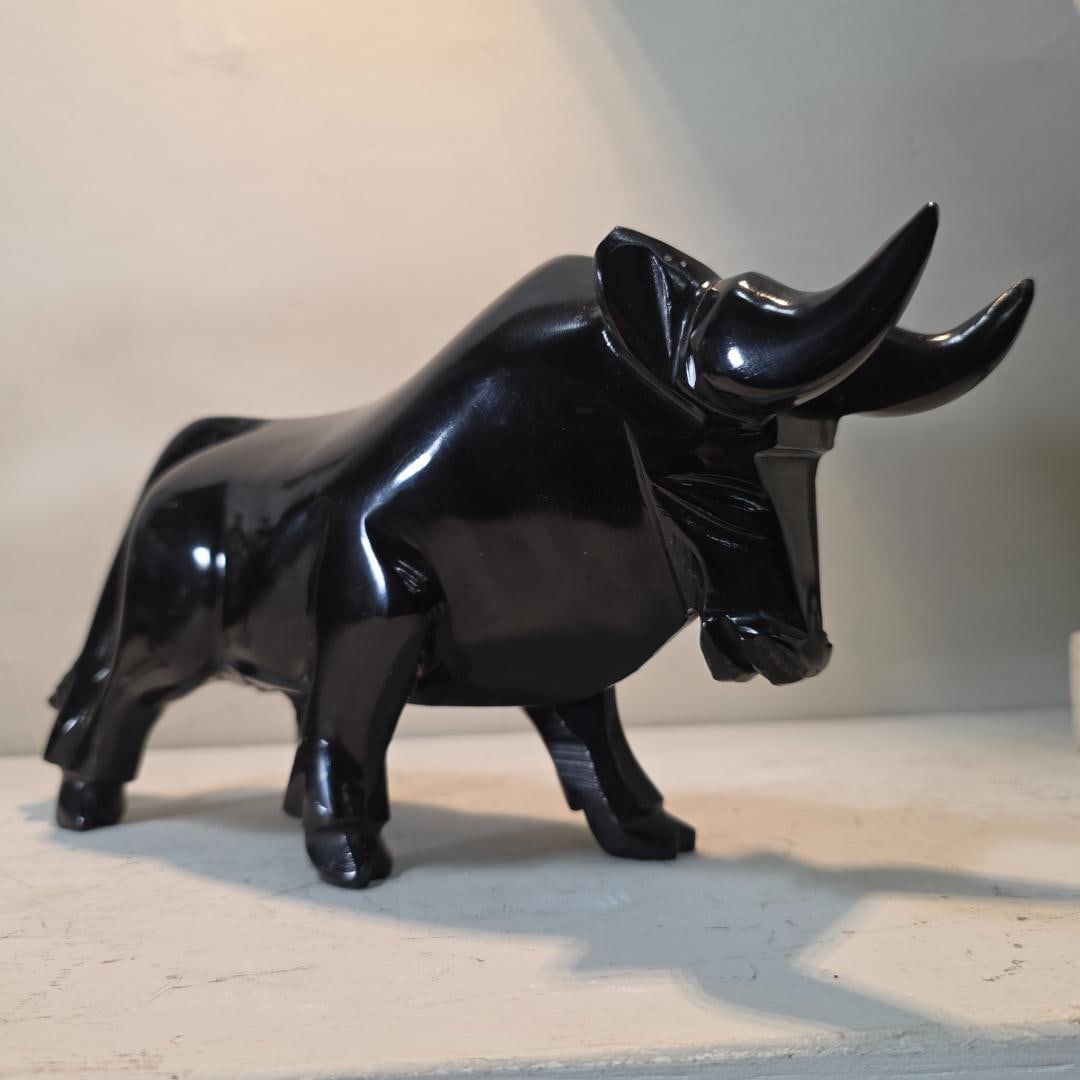 Vintage Black Stone Bull Sculpture Hand Carved Onyx Marble Figure Mid Century Modern Decor Taurus - 8