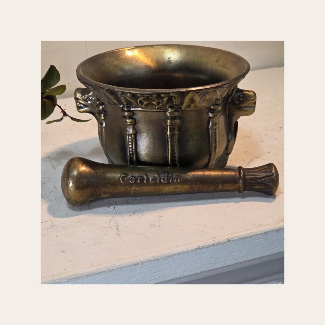 Vintage Brass Mortar and Pestle Animal Head Handles Apothecary Corludin Marked Old World Herbal - 3