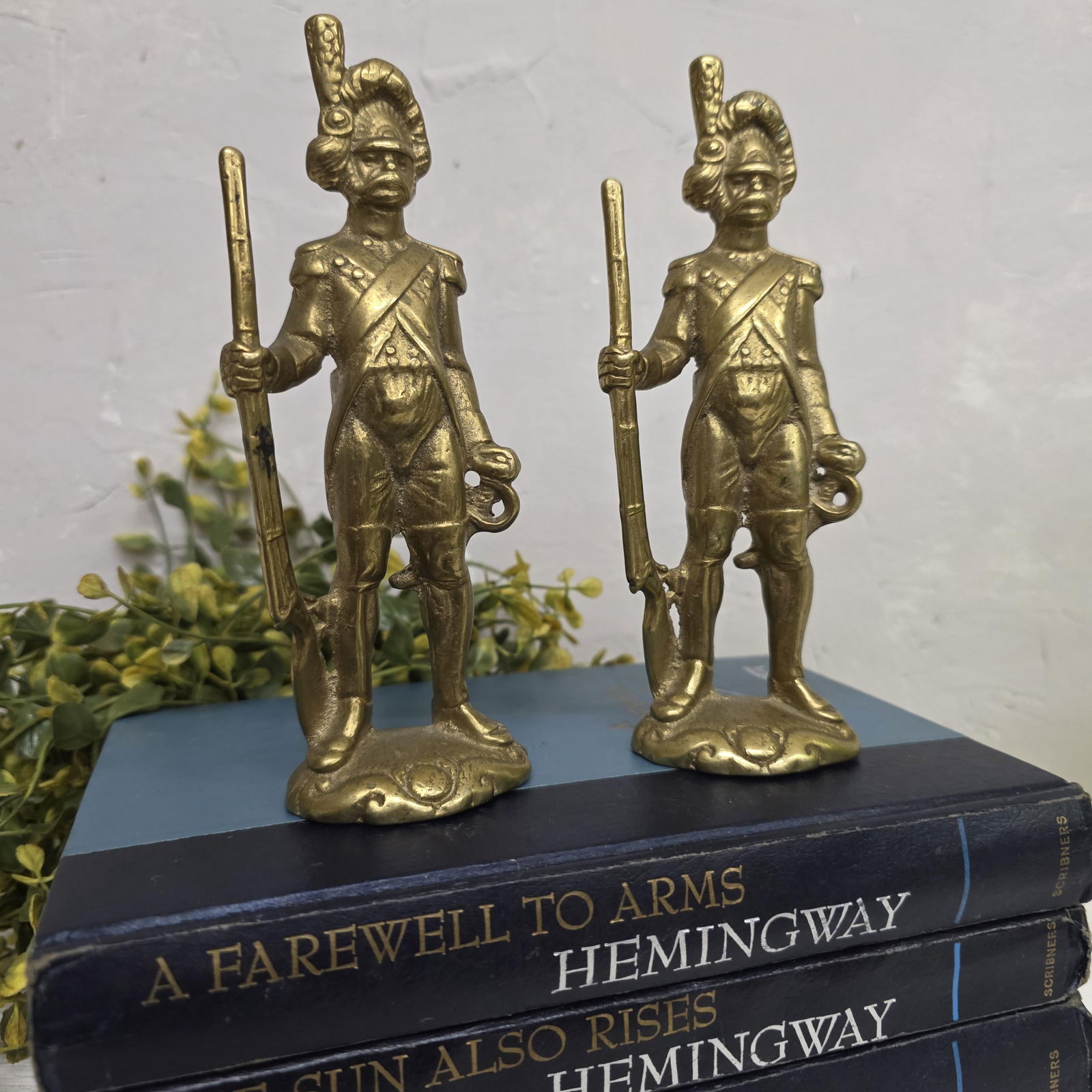Vintage Brass Statue Soldier Set of 2 Figurines French Grenadier Guardsmen Mid Century Military - 8