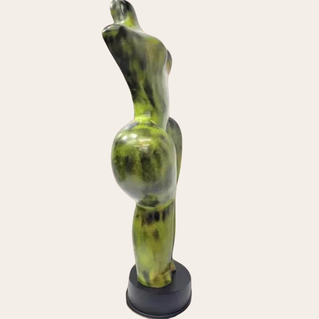30” Tall Sculptural Female Torso Large Modern Decorative Figure Statement Floor or Pedestal: Title: 30” Tall Sculptural Female Torso Large Modern Decorative Figure Statement Floor or Pedestal Sculpture Description: Vintage from before 2000 Materials: Medium: Metal Width: 12 inches