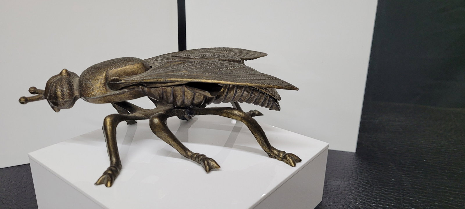 Italian Brass Fly Catchall Dish, Vintage Insect Ashtray, MCM Hollywood Regency Decor, Vanity Desk - 3