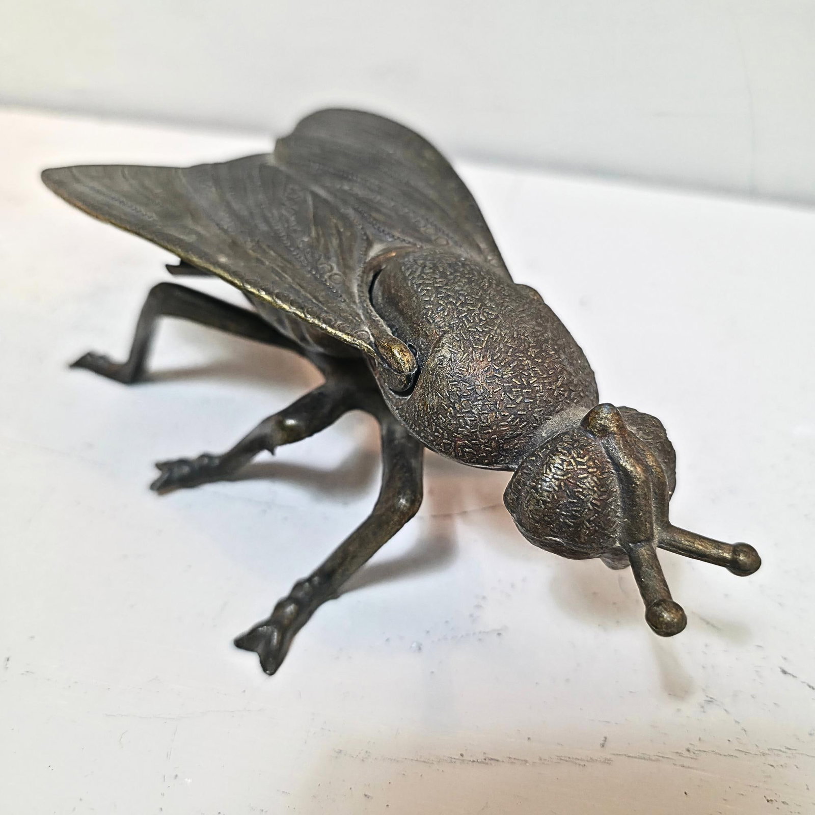 Italian Brass Fly Catchall Dish, Vintage Insect Ashtray, MCM Hollywood Regency Decor, Vanity Desk - 7
