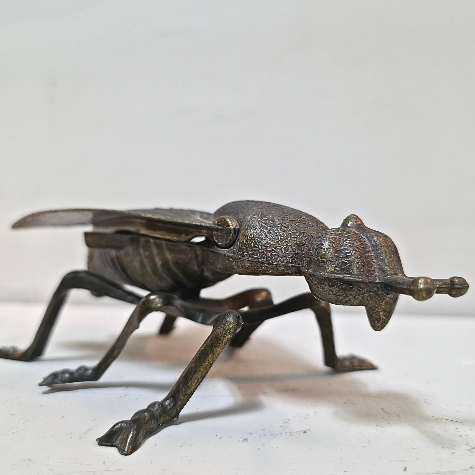 Italian Brass Fly Catchall Dish, Vintage Insect Ashtray, MCM Hollywood Regency Decor, Vanity Desk - 8