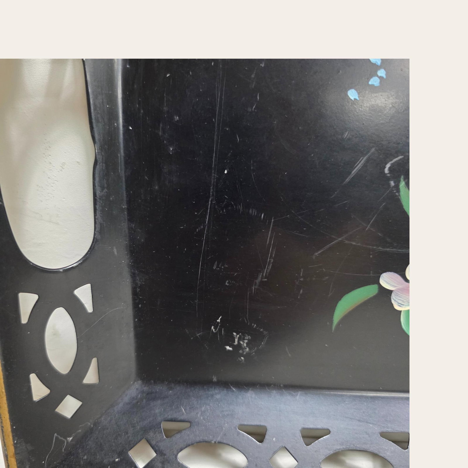 Vintage Metal Floral Toleware gallery wall serving tray, hand painted lilies flowers hostess drinks - 8