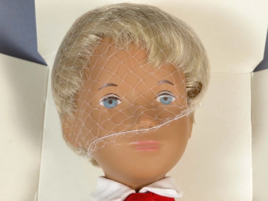 Sasha Gregor Doll Vintage England TRENDON HAND TAG All Original In box - 2