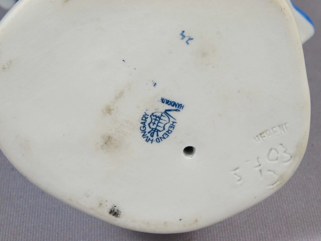 Herend Hungary Woman Fishmonger Fish Seller Figurine 5703 LARGE 10 3/8" - 8