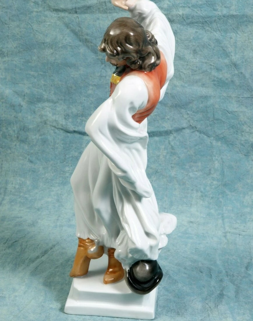 Herend Porcelain Figurine Hungarian Man Dancing, 5496 Boy 11 1/2" Hungary - 6
