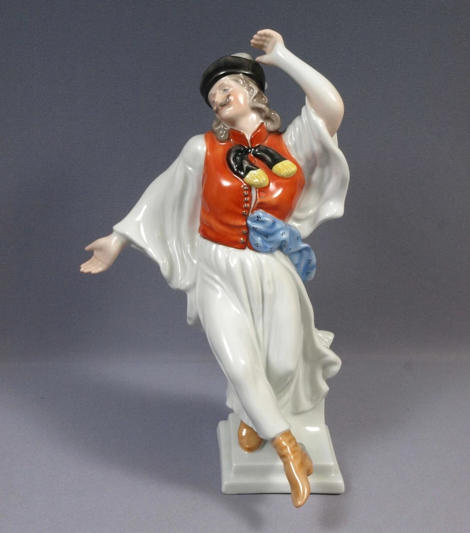 Herend Porcelain Figurine Hungarian Man Dancing, 5490 Boy 12 1/2" Hungary - 2