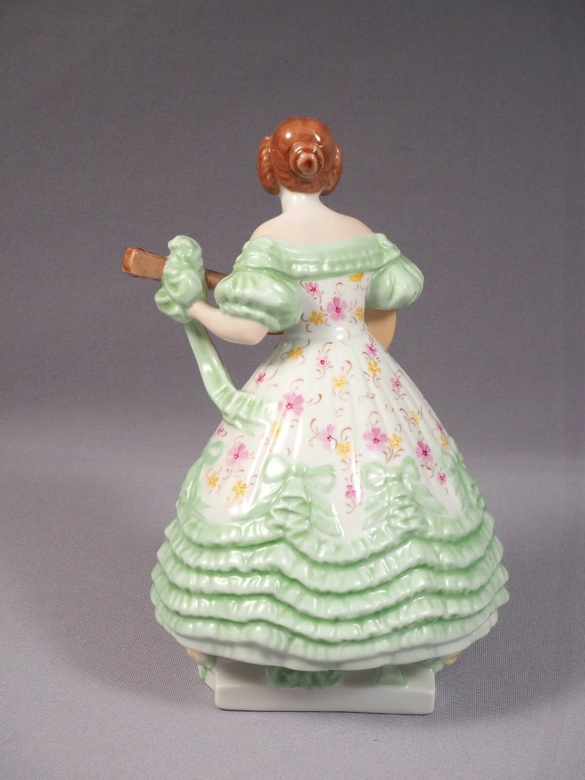 Herend Hungary Mrs Derry Playing Guitar Figurine 5796 LARGE 8 7/8" Deryne - 6