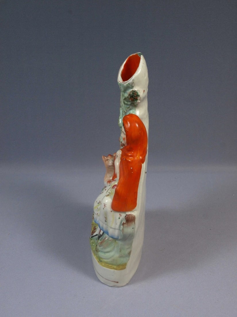 Staffordshire Figurine LITTLE RED RIDING HOOD VASE WOLF c. late 1800 England - 6