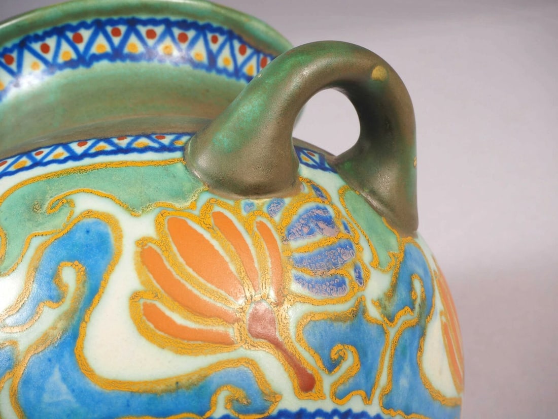 Gouda PZH Royal Zuid-Holland CROCUS Handled Vase Pot Matte - 5