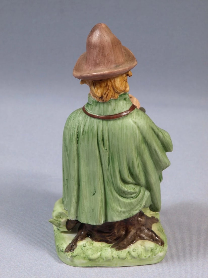 CAPODIMONTE Italy Pucci Man playing trumpet Vintage - 6