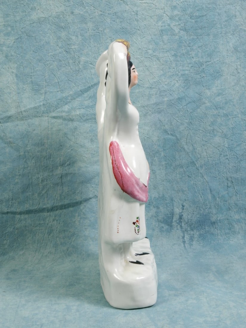 STAFFORDSHIRE Figure Scottish man lady hat couple Antique Victorian - 6