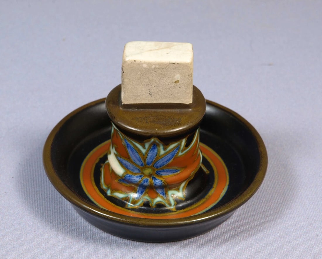 EARLY Gouda PZH Zuid-Holland Match Stick Holder Houblon Antique Matte 1928 - 2