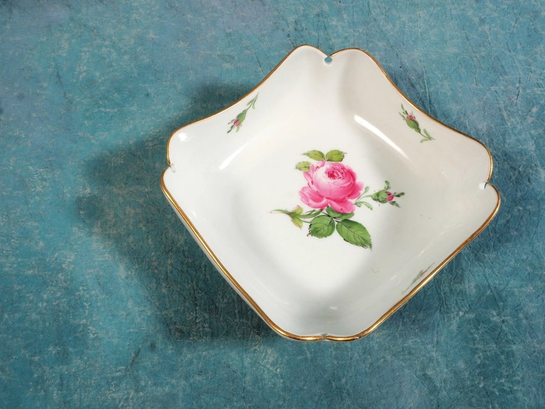 RARE MEISSEN Pink Rose Square Serving Bowl Ruffled Keyhole Corners Germany - 3