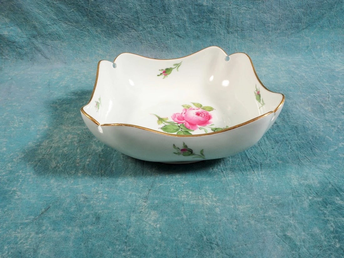 RARE MEISSEN Pink Rose Square Serving Bowl Ruffled Keyhole Corners Germany - 7