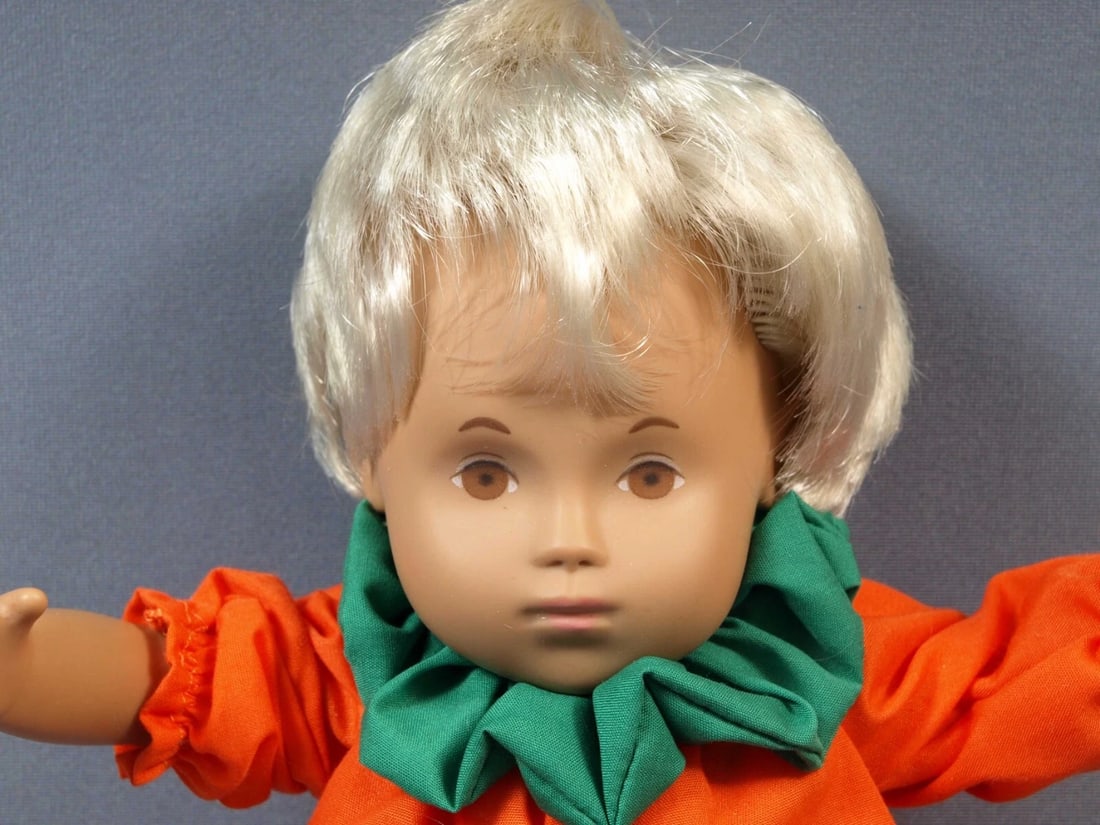 Sasha Baby Doll Blonde Hair Vintage England 12" 510 Gotz Orange Skates - 3