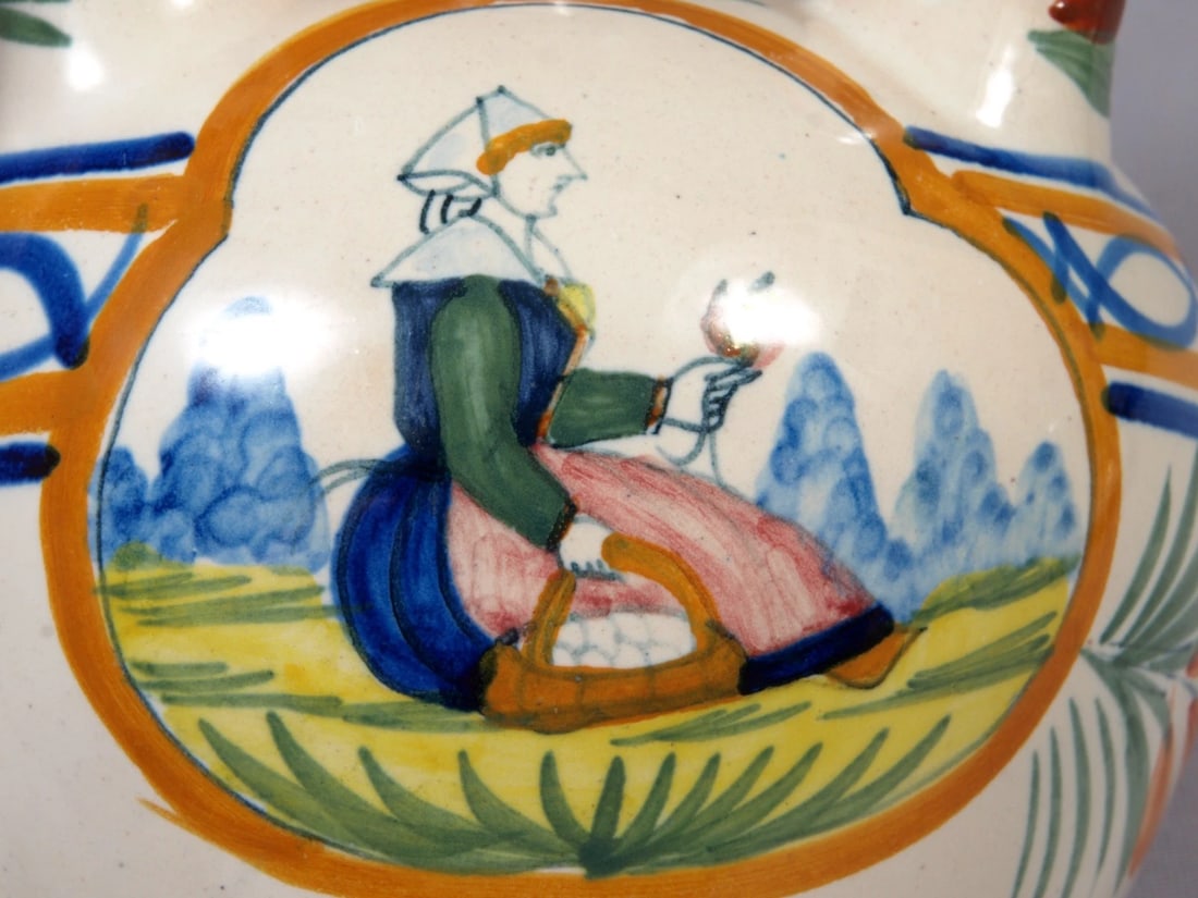 Vintage HENRIOT QUIMPER 5-finger tulip bud Vase Flower girl France 1972 - 3