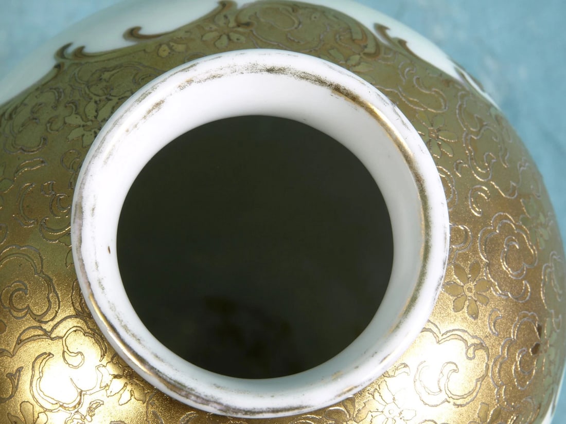 Royal Bayreuth Austria Bavaria Antique Portrait Vase Gold Gild Cream Girl RARE - 2