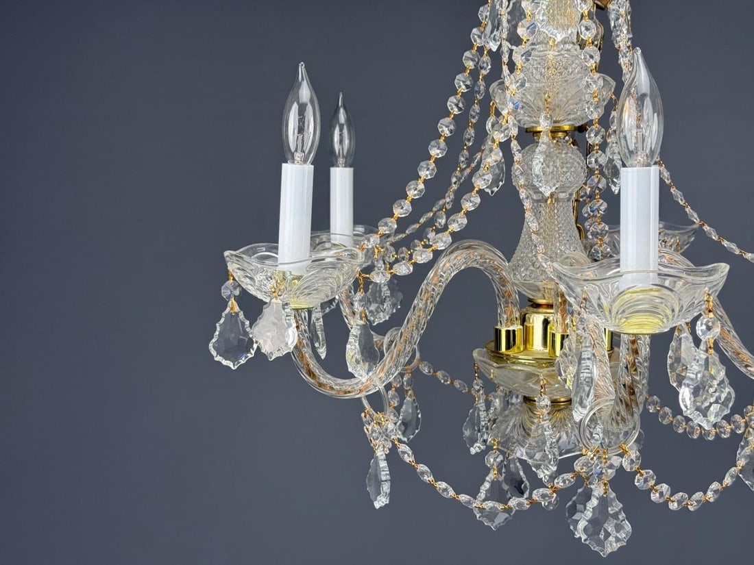 Venetian Style, Large Chandeliers, Brass, Crystal, Italy, 1960s - 6